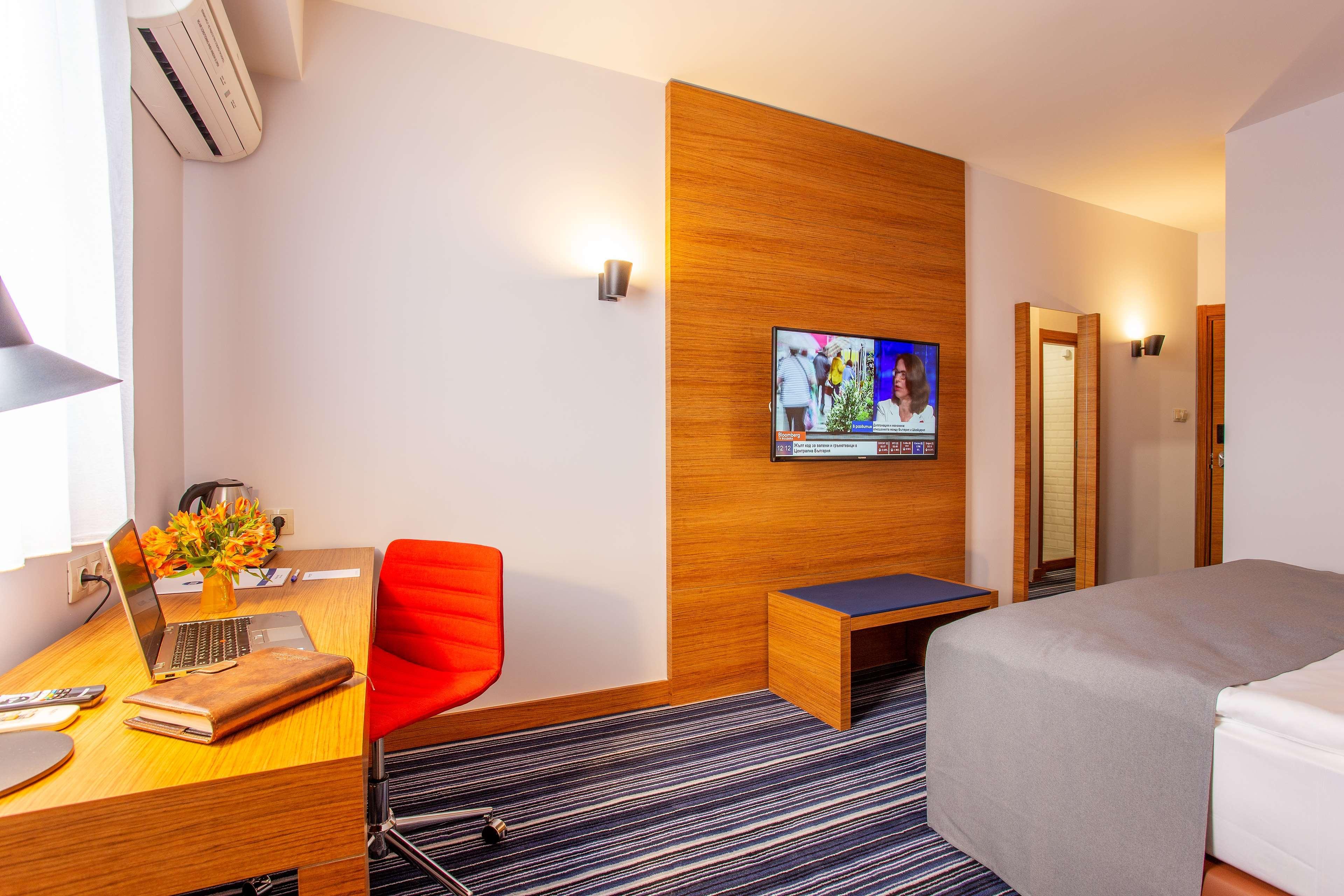Hotel Western Terminus 4*