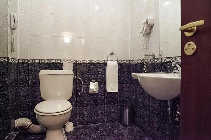 Western Terminus Hotel 4*